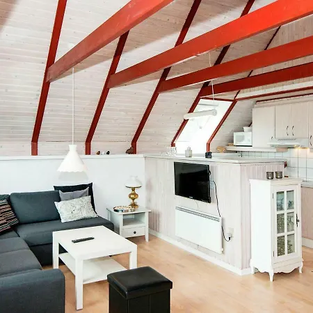 Three-bedroom Holiday In Dyrvik Holiday home